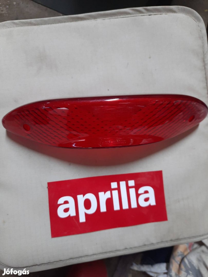 Aprilia Pegaso 650 hátsó lámpabúra eladó.