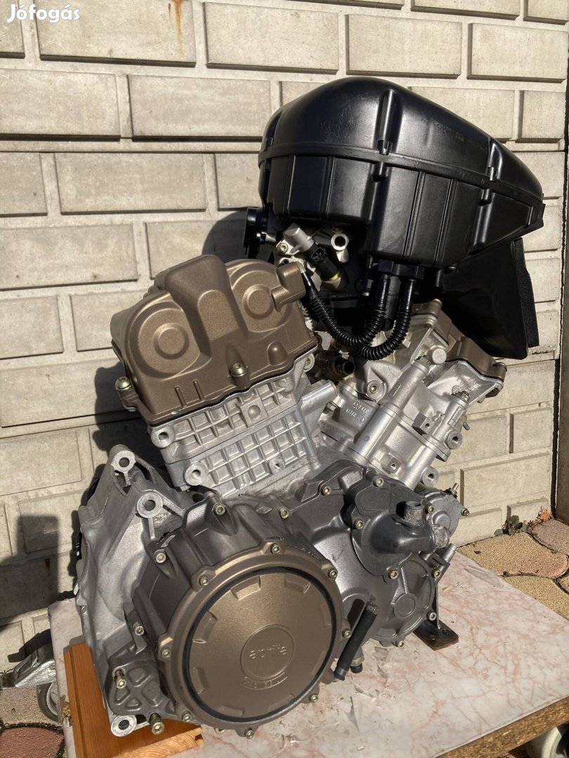 Aprilia RSV / Tuono 1000 motorblokk