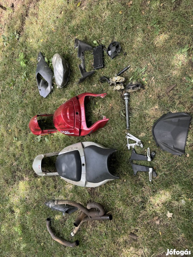 Aprilia SL 1000 Falco alkatrészek