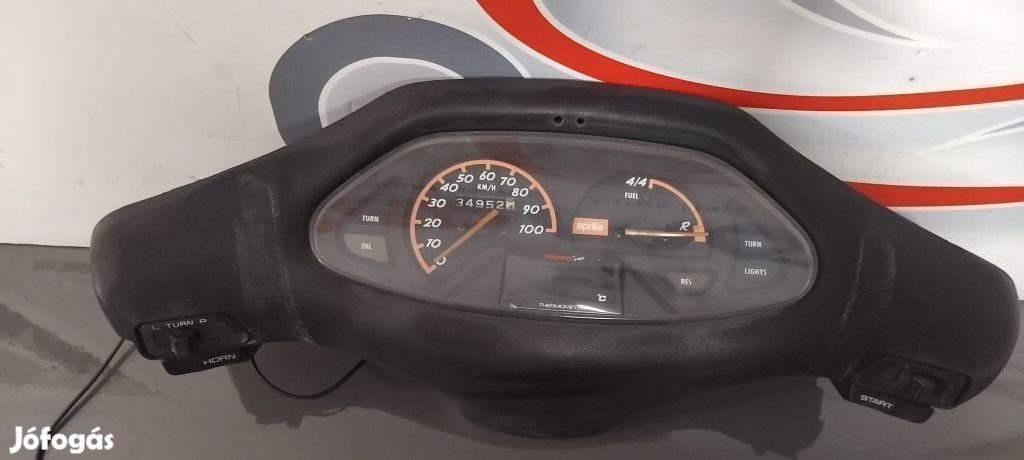 Aprilia SR 50 1994 Kilóméteróra és burkolat