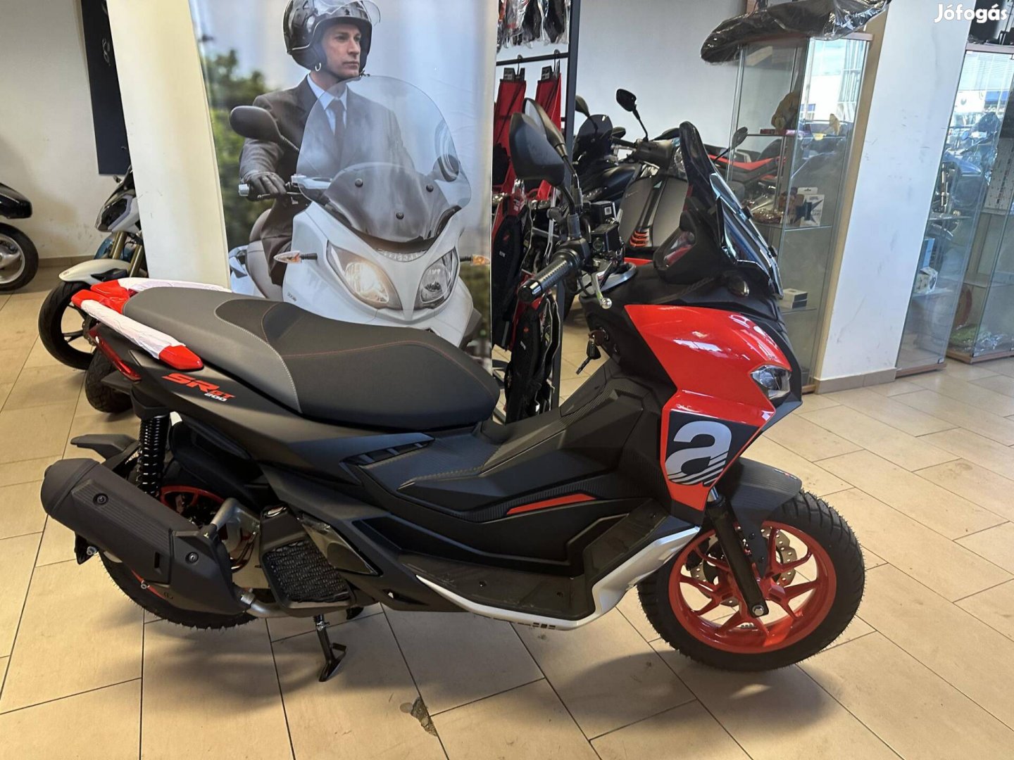 Aprilia SR GT 200 Csak a készleten lévő 1db új...