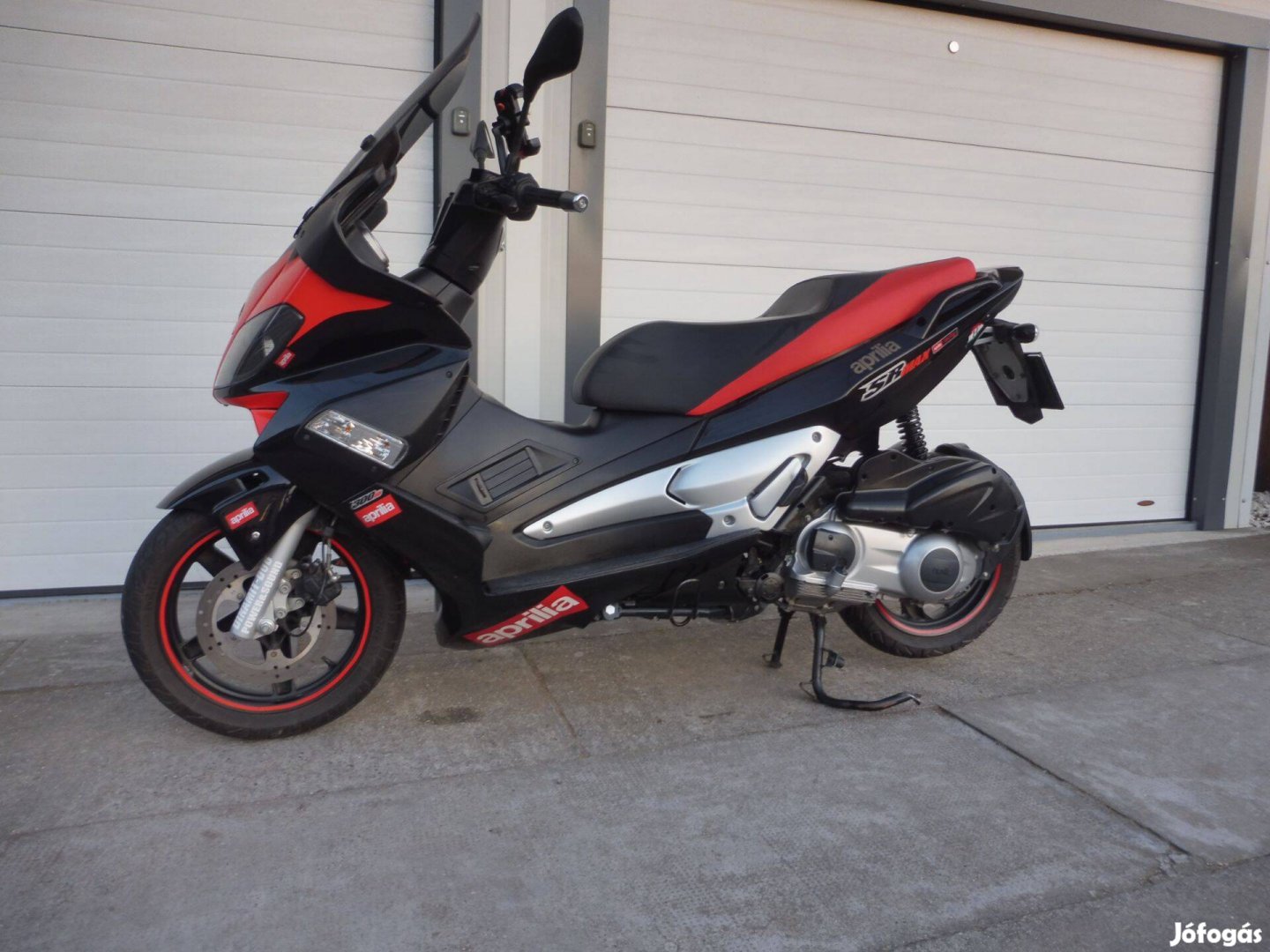 Aprilia SR Max 300 alkatrész