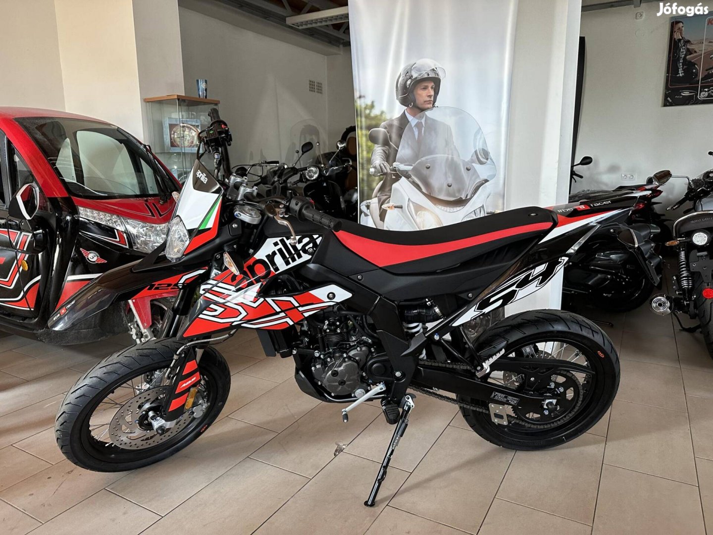 Aprilia SX 125 Készletről azonnal!Ingyenes kisz...