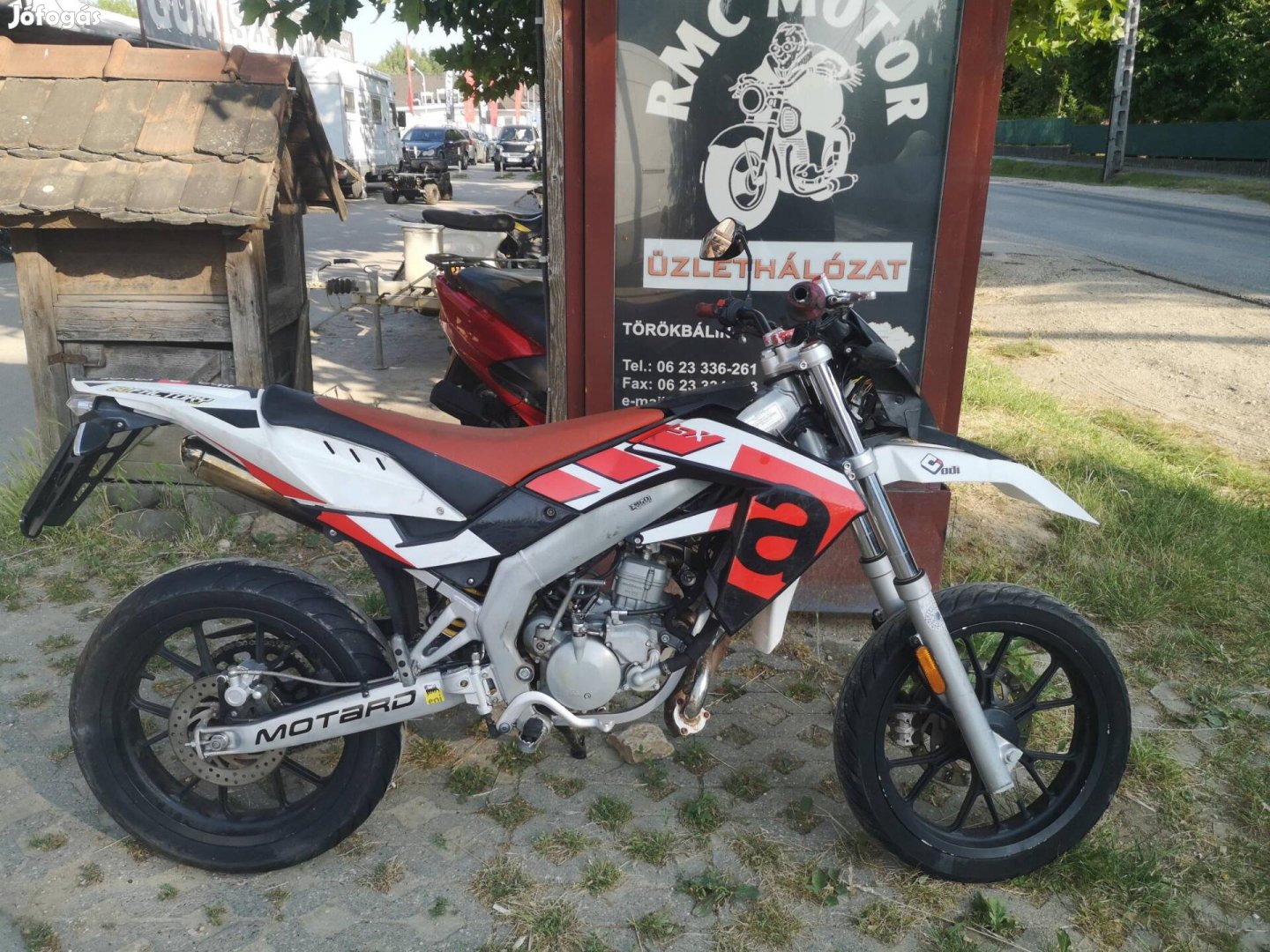 Aprilia SX 50 Valós évj.-t igazoló dok./ szezon...