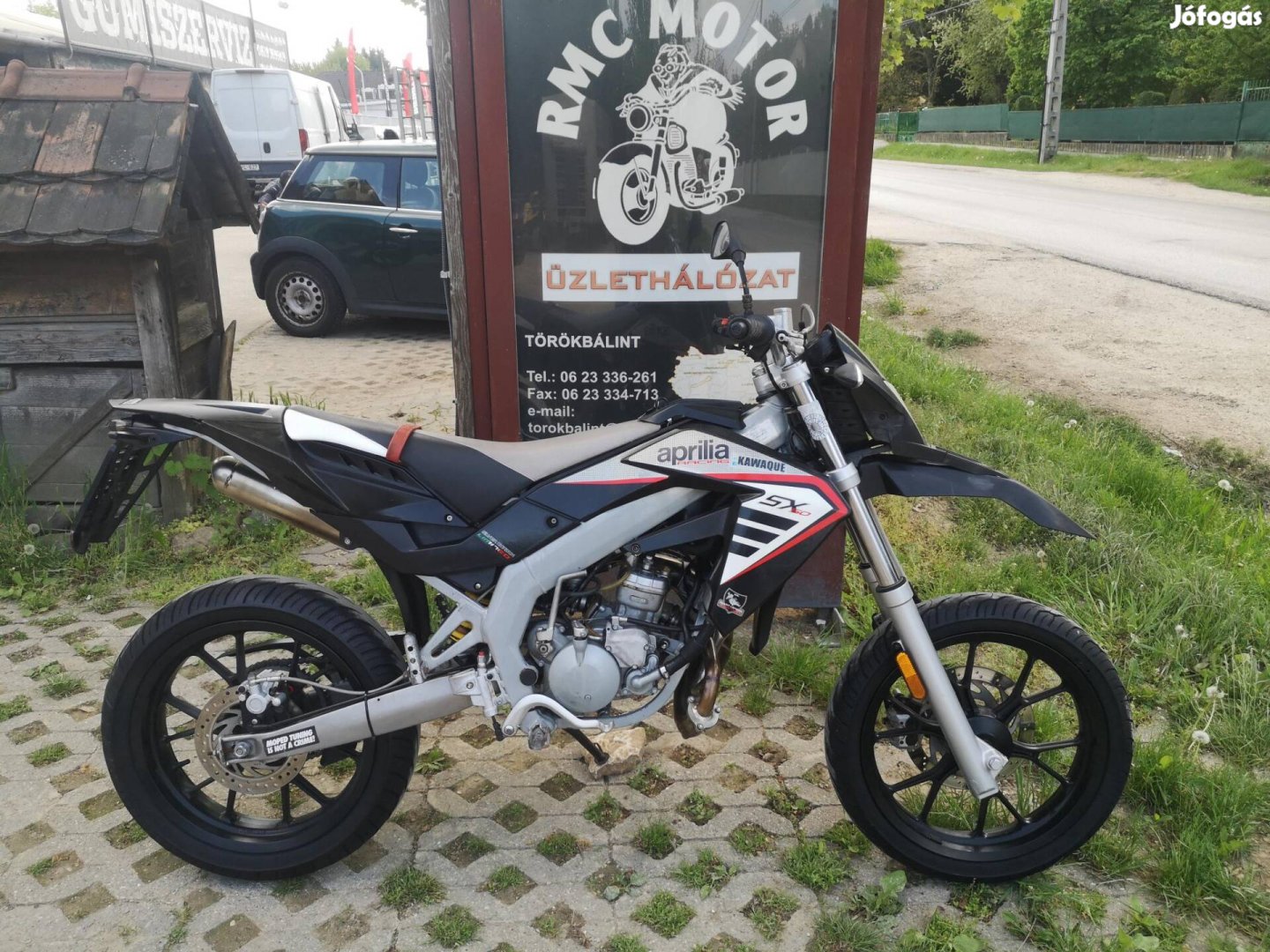 Aprilia SX 50 silver-carbon/valós évj.-t ig.dok...