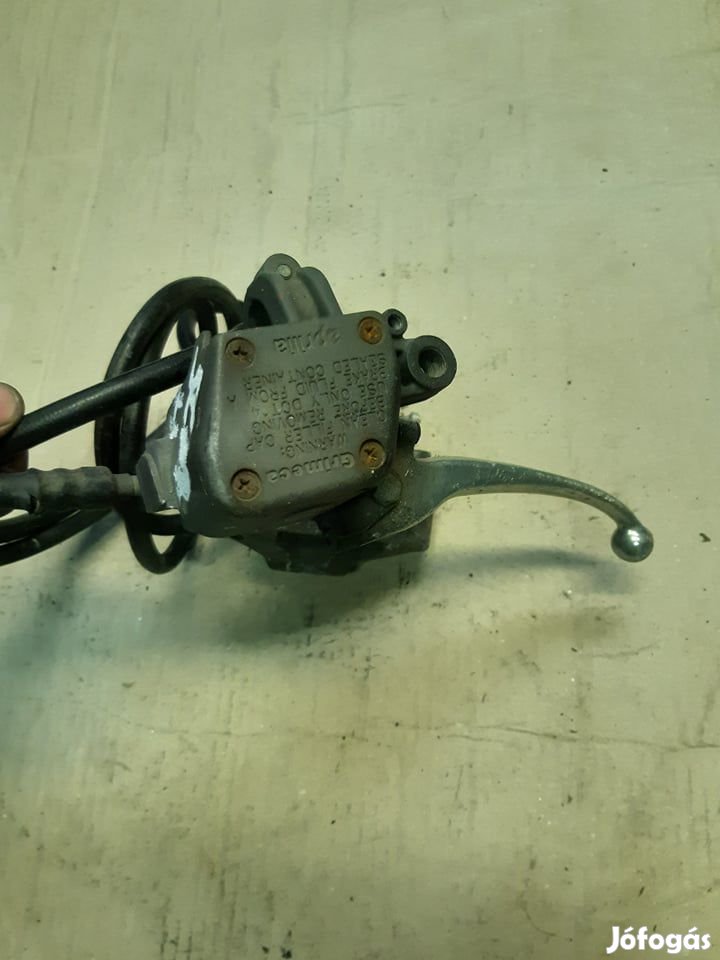 Aprilia Scarabeo 125 150 hátsó fékrendszer