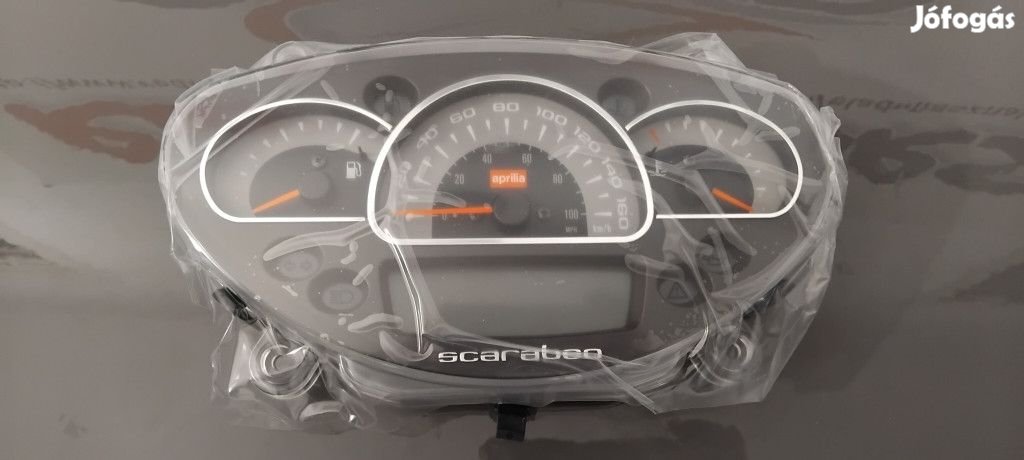 Aprilia Scarabeo 125/200 Kilóméteróra, új