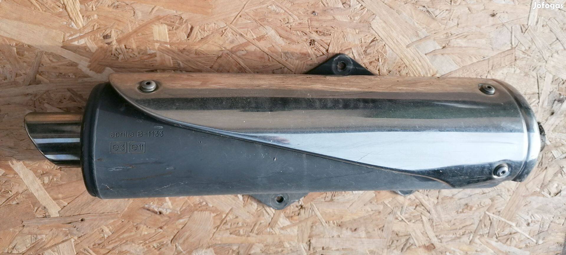 Aprilia Scarabeo 500 Kipufogó