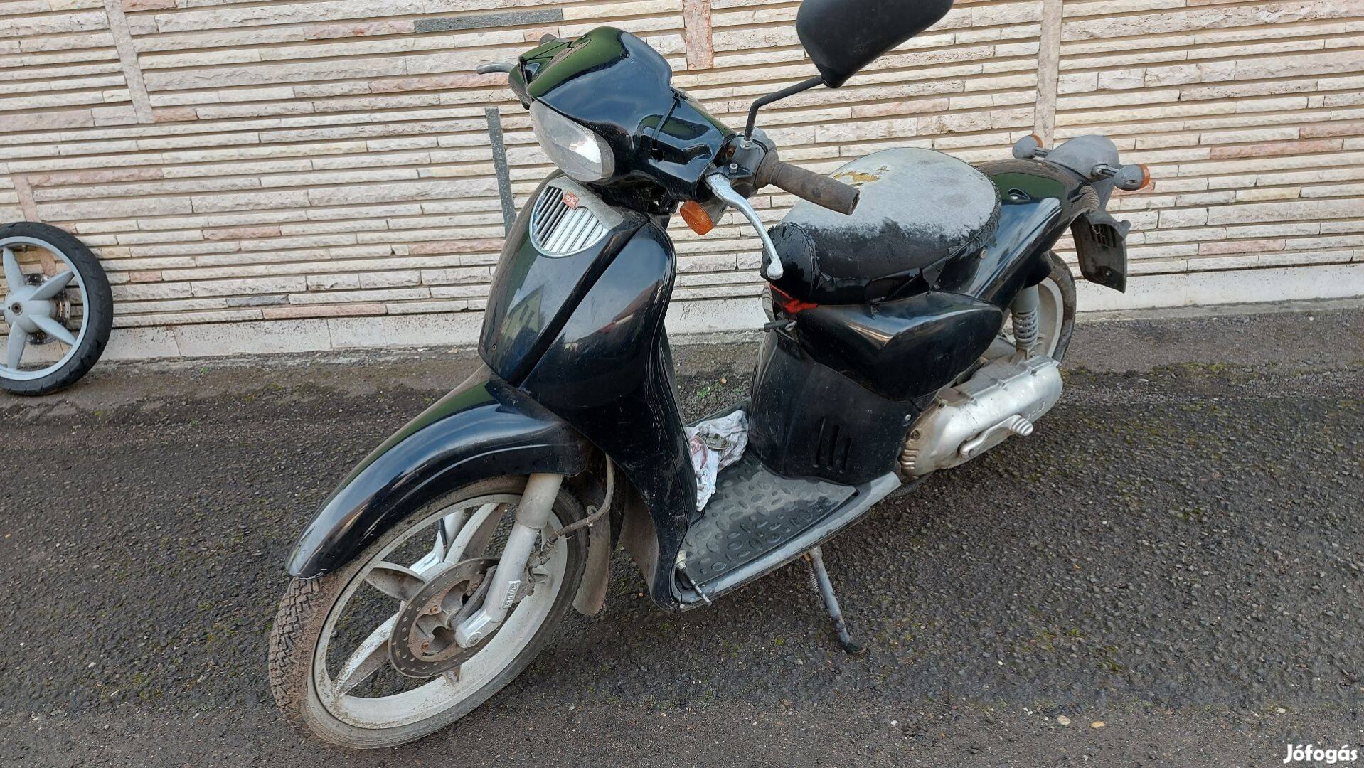 Aprilia Scarabeo 50 2T bontás