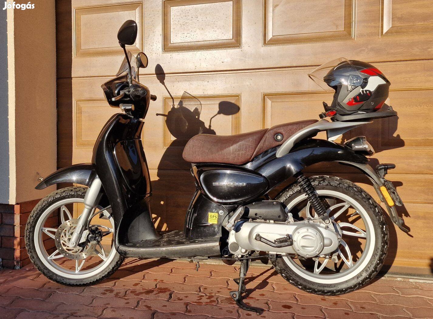 Aprilia Scarabeo 50 2T robogó a legutolsó kétütemű sorozatból !!