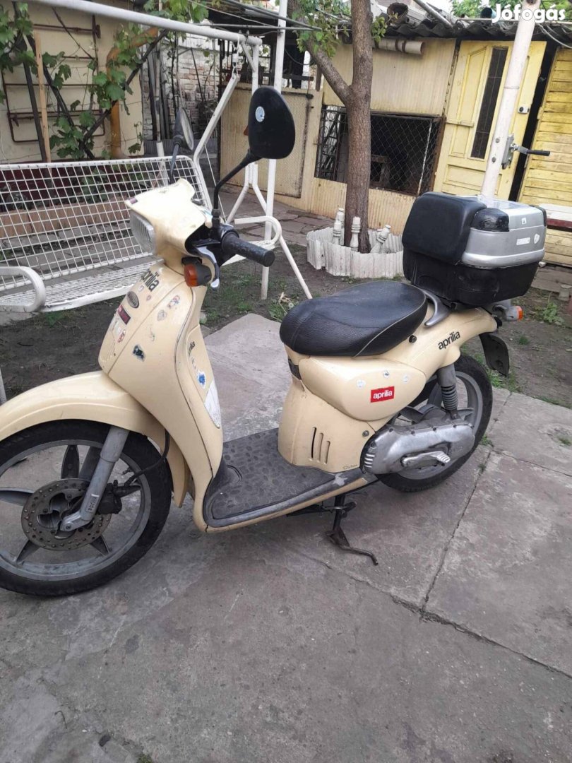 Aprilia Scarabeo 52t