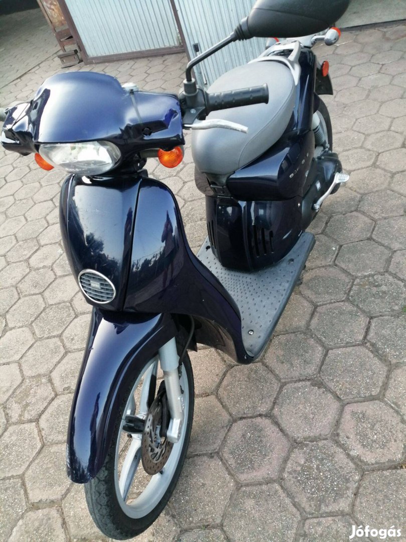 Aprilia Scarabeo
