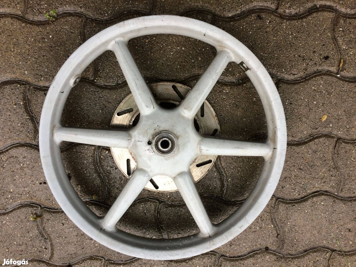 Aprilia Scarabeo Alkatrész