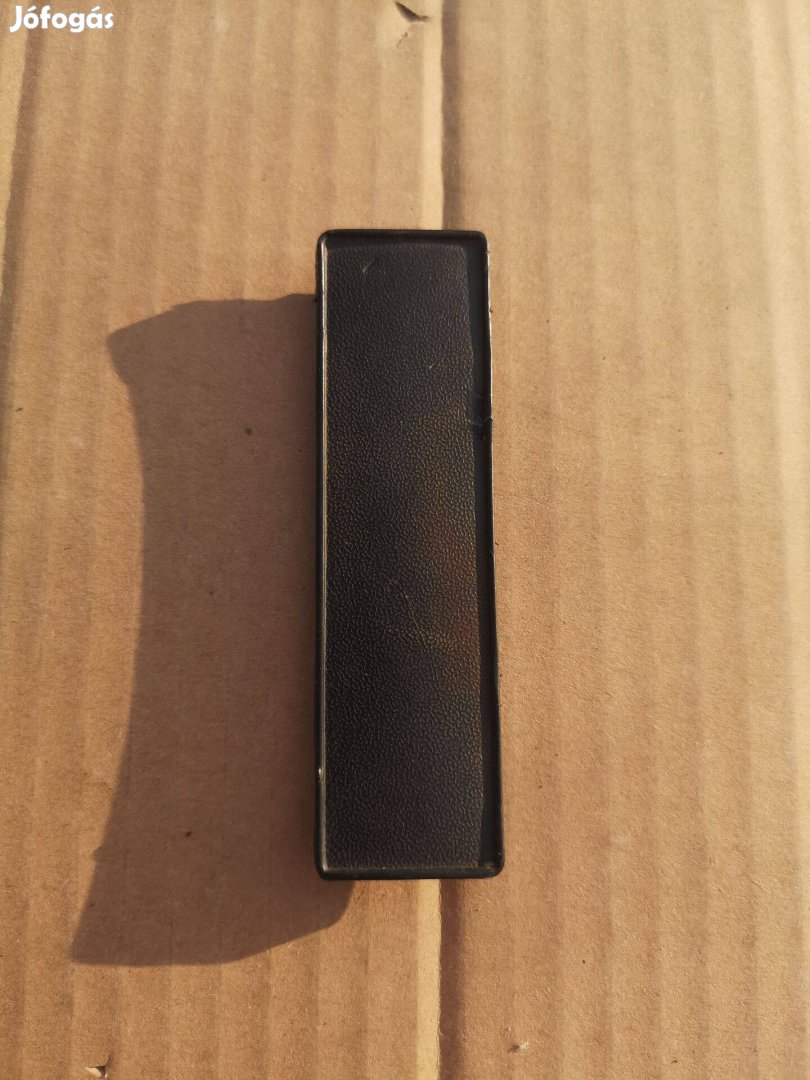 Aprilia Scarabeo Alvázszám takaró fedél