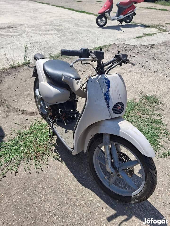 Aprilia Scarabeo bontott alkatrészek