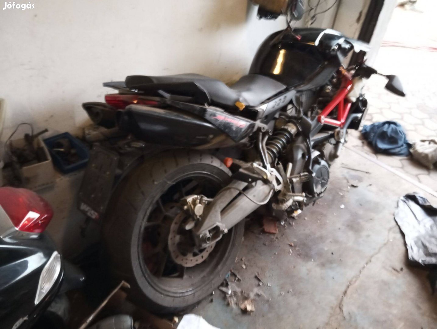 Aprilia Shiver 750