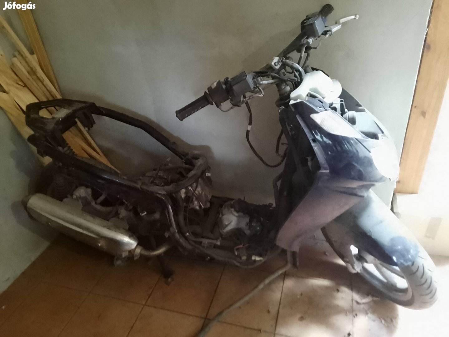 Aprilia Sport city 125 alkatrészek