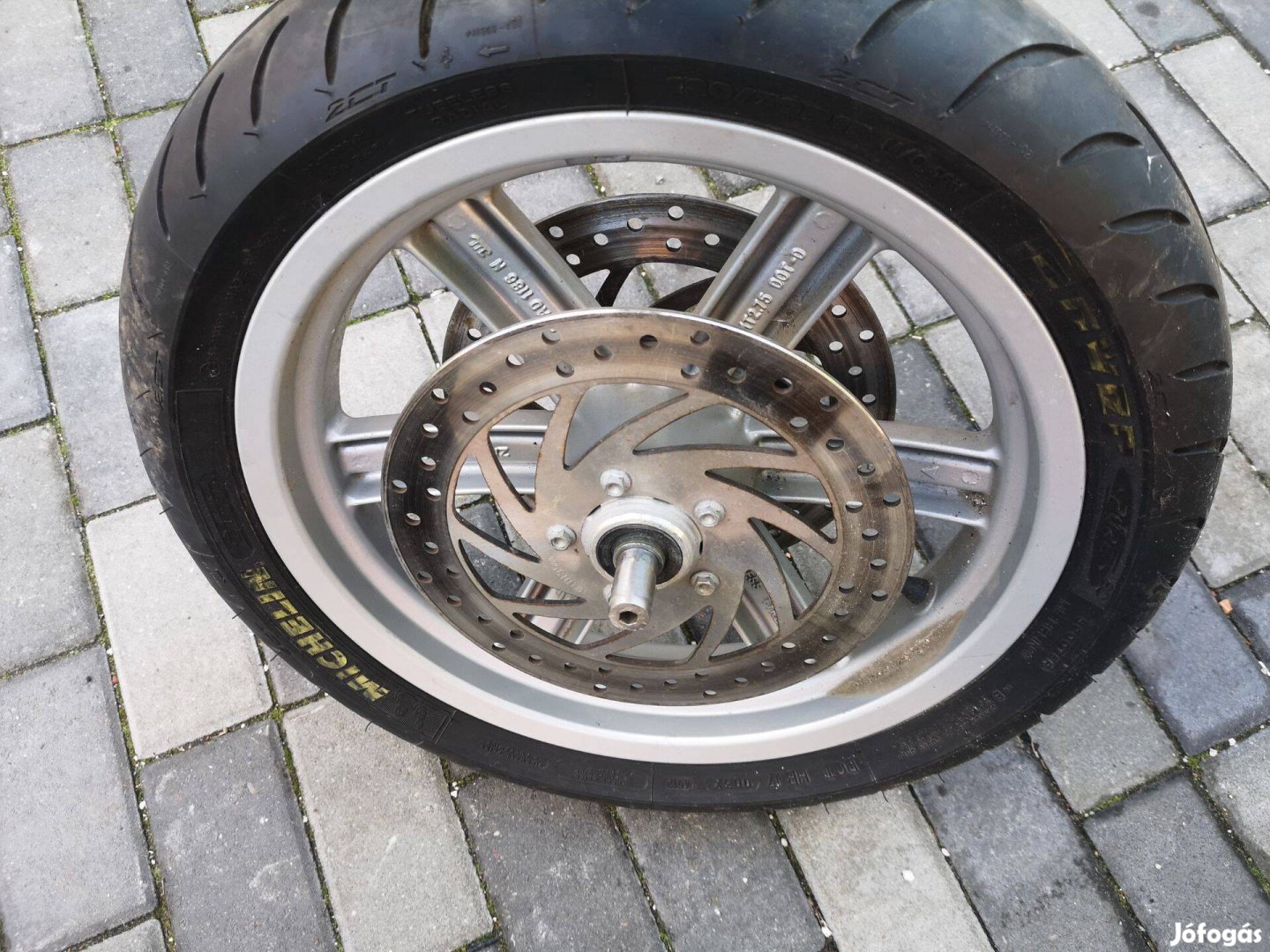 Aprilia Sportcity 250 első kerék