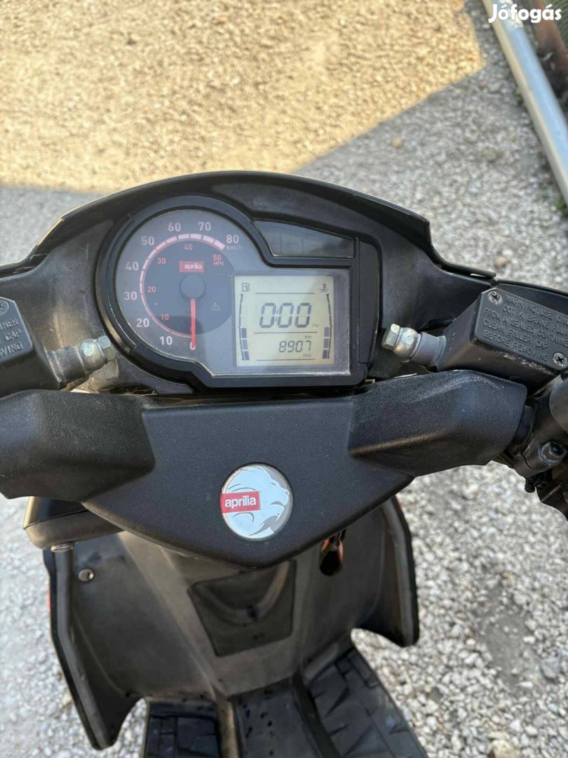 Aprilia Sr50 újszerű állapotban!