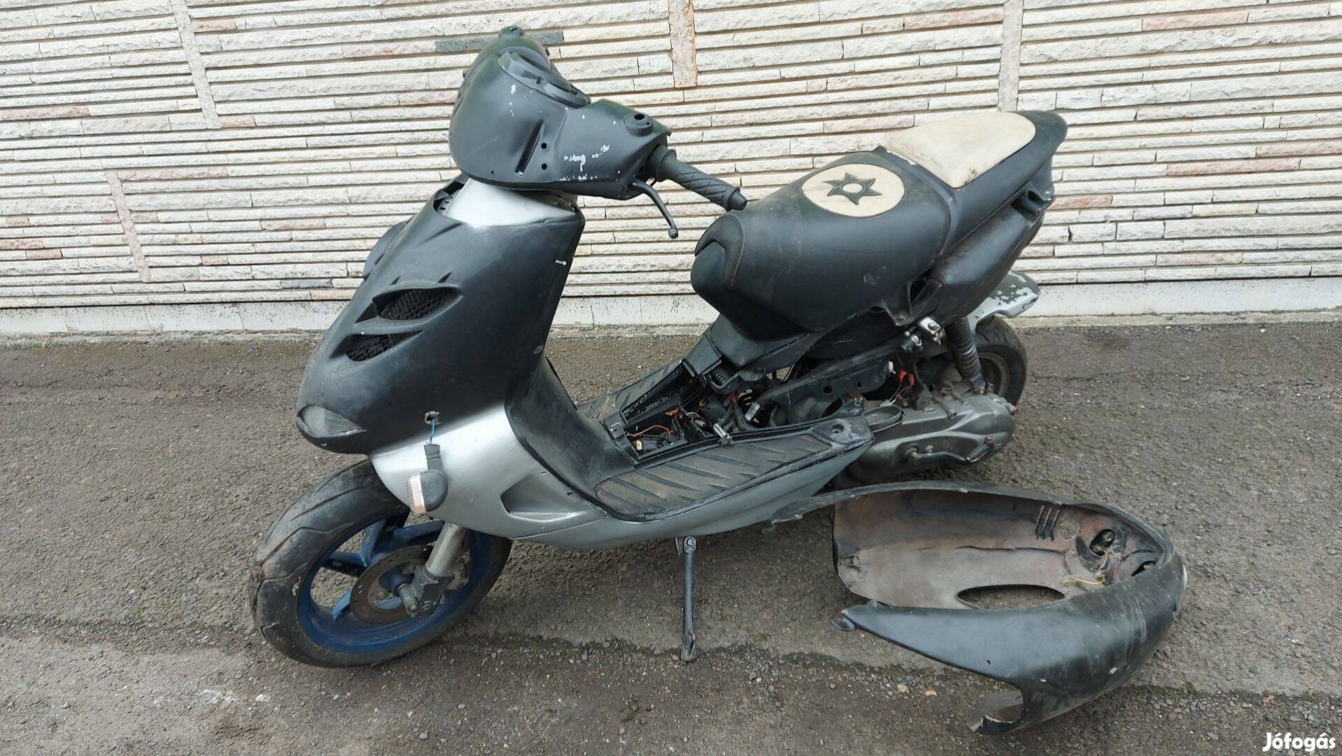 Aprilia Sr 125 bontás