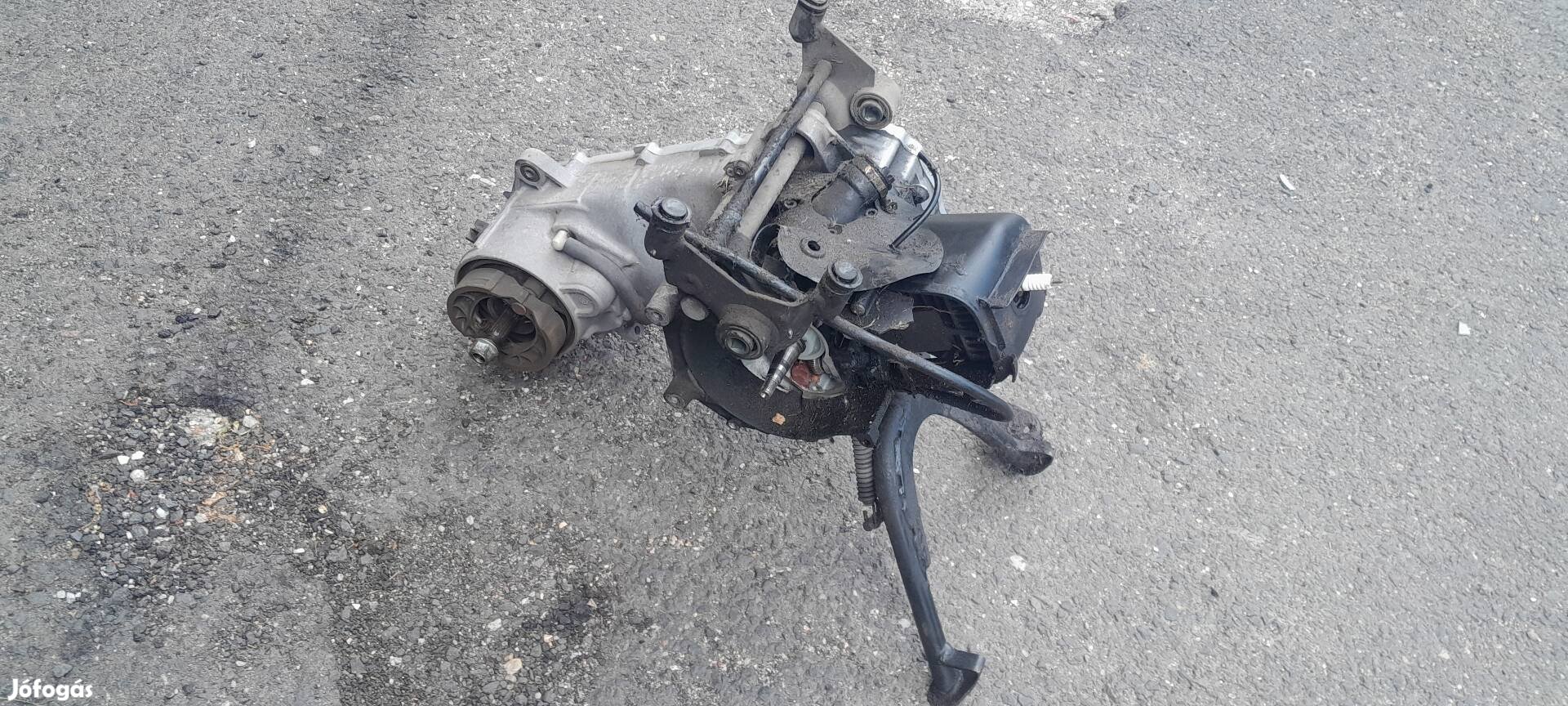Aprilia fekvő Minarelli Blokk 6000 KM