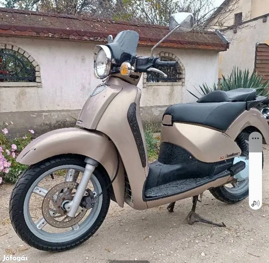 Aprilia scarabeo 50cc 150cc 200cc bontásra 