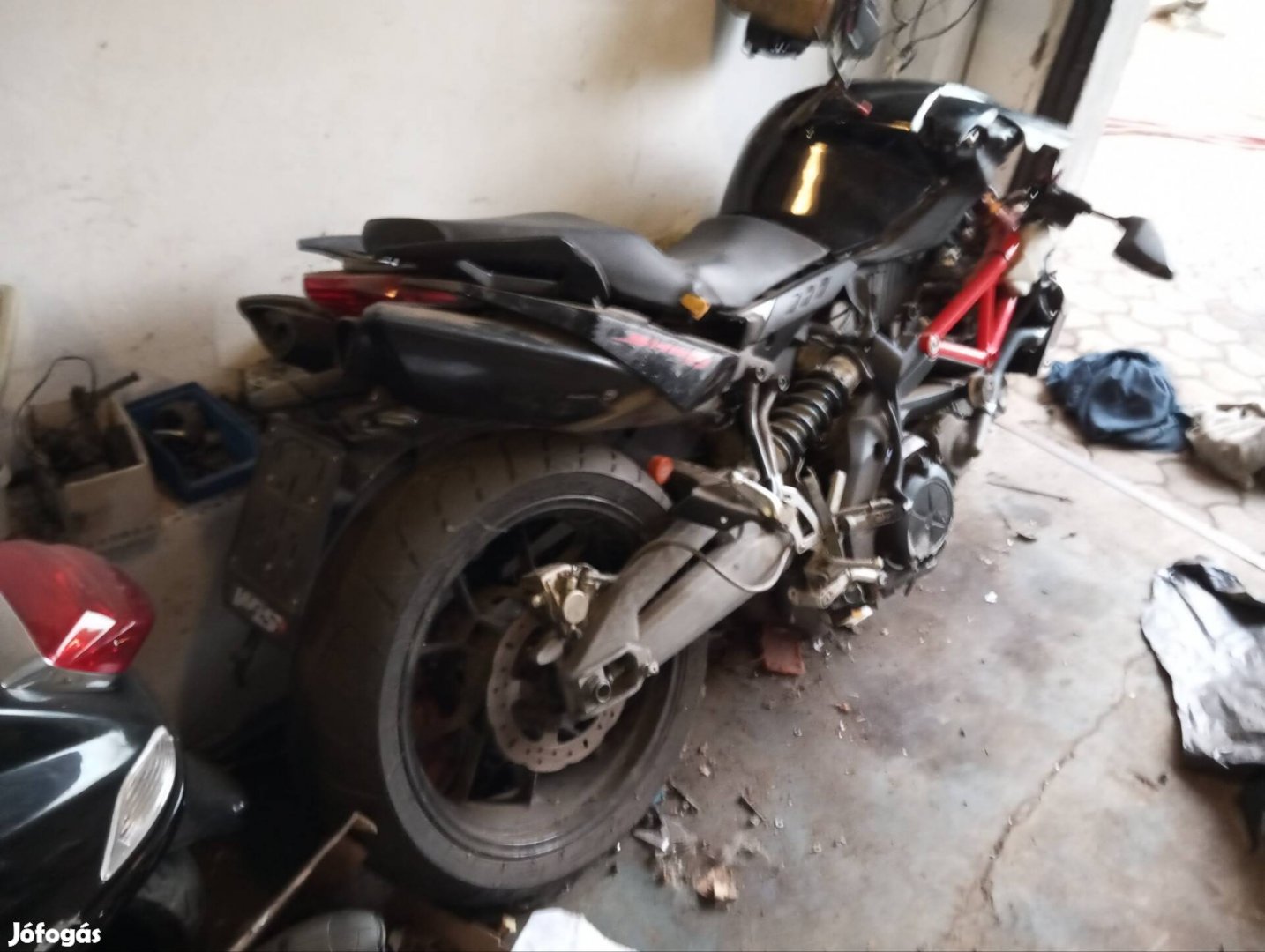 Aprilia shiver alkatrész