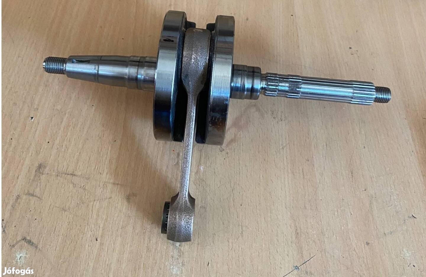 Aprilia sr 125/150 felújított főtengely
