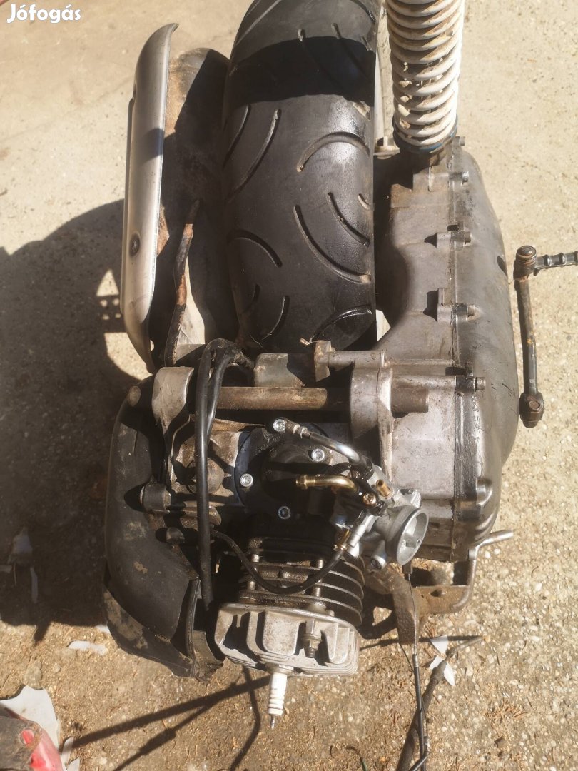 Aprilia sr 50 minarelli blokk eladó 