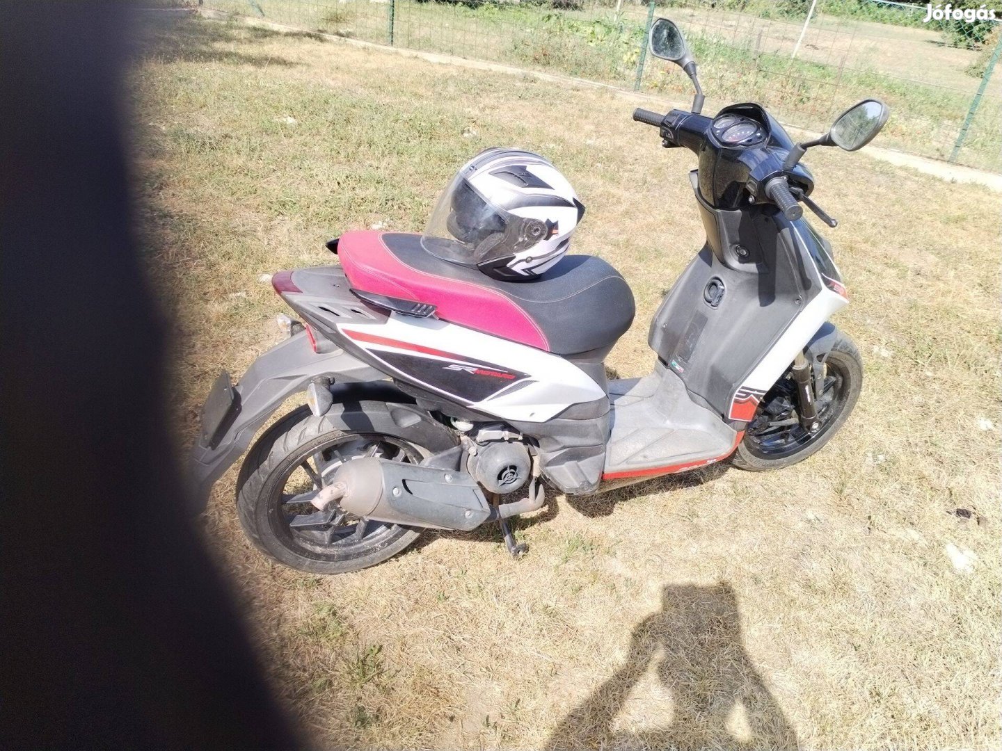 Aprilia sr 50 motard