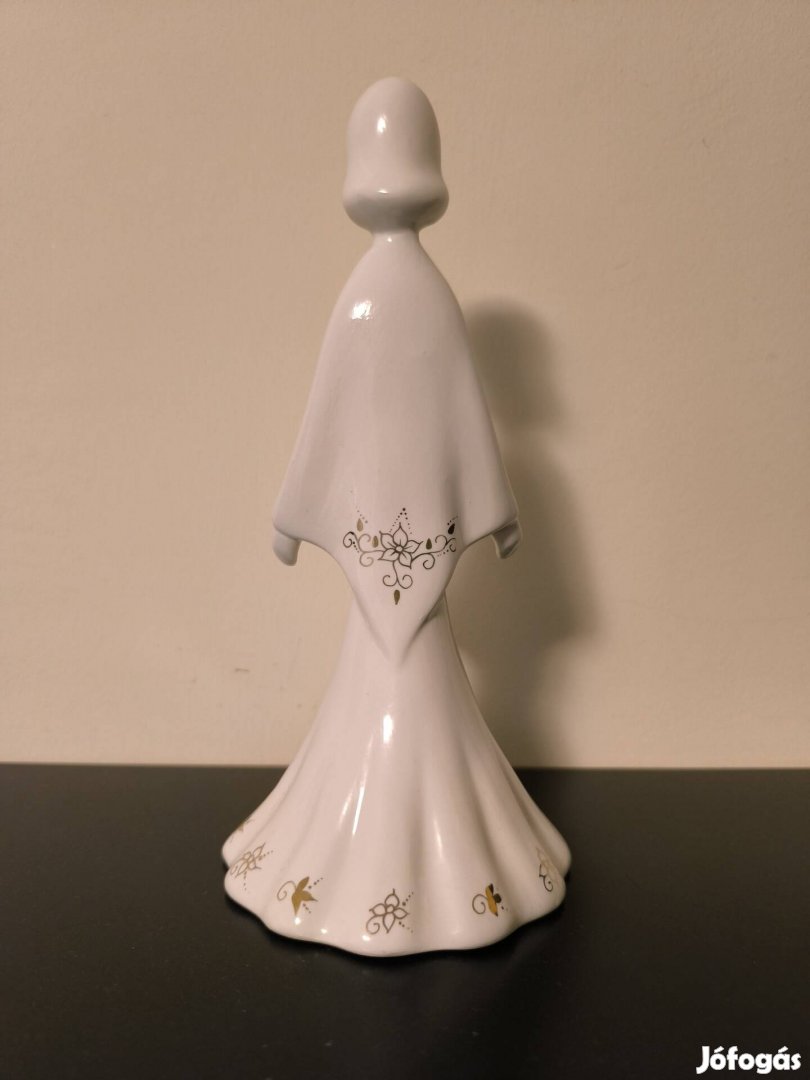 Aquincum porcelán lány