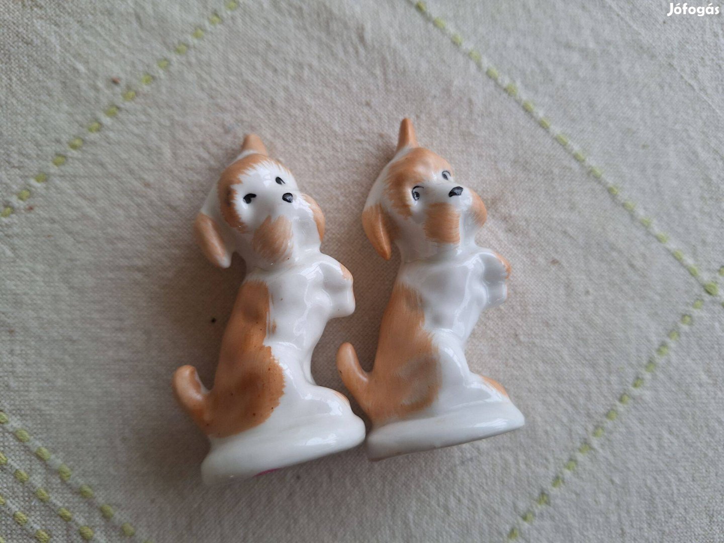 Aquinkumi porcelán art deco kiskutyák 2 db 2000 Ft