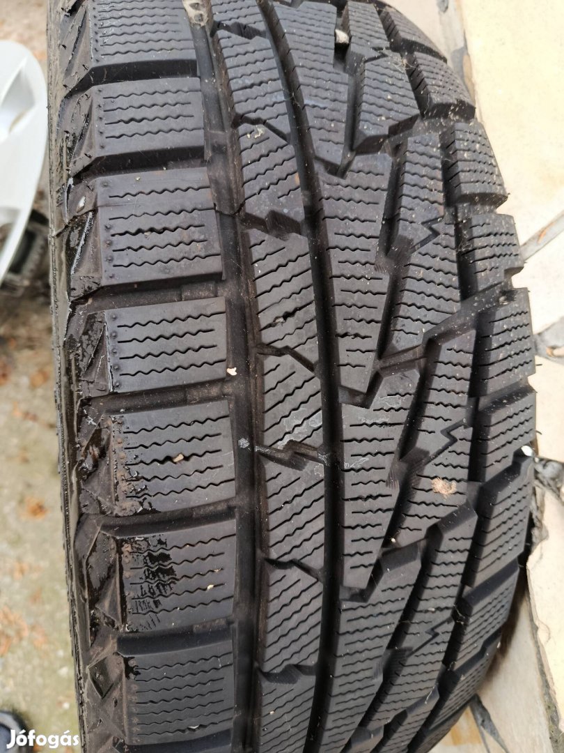 Ár alatt sürgősen BMW , Skoda felnik gumik