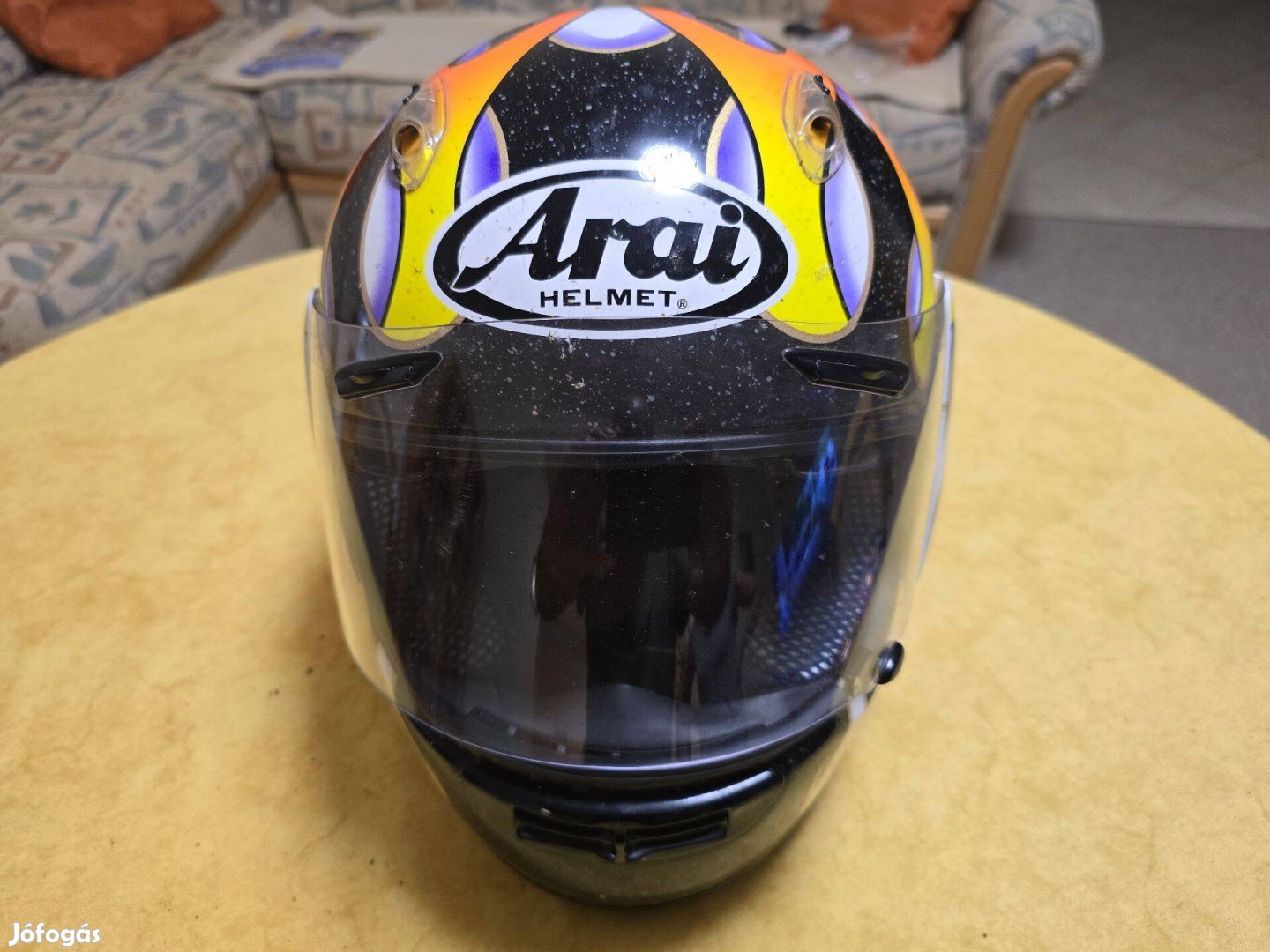 Arai Quantum motoros bukósisak