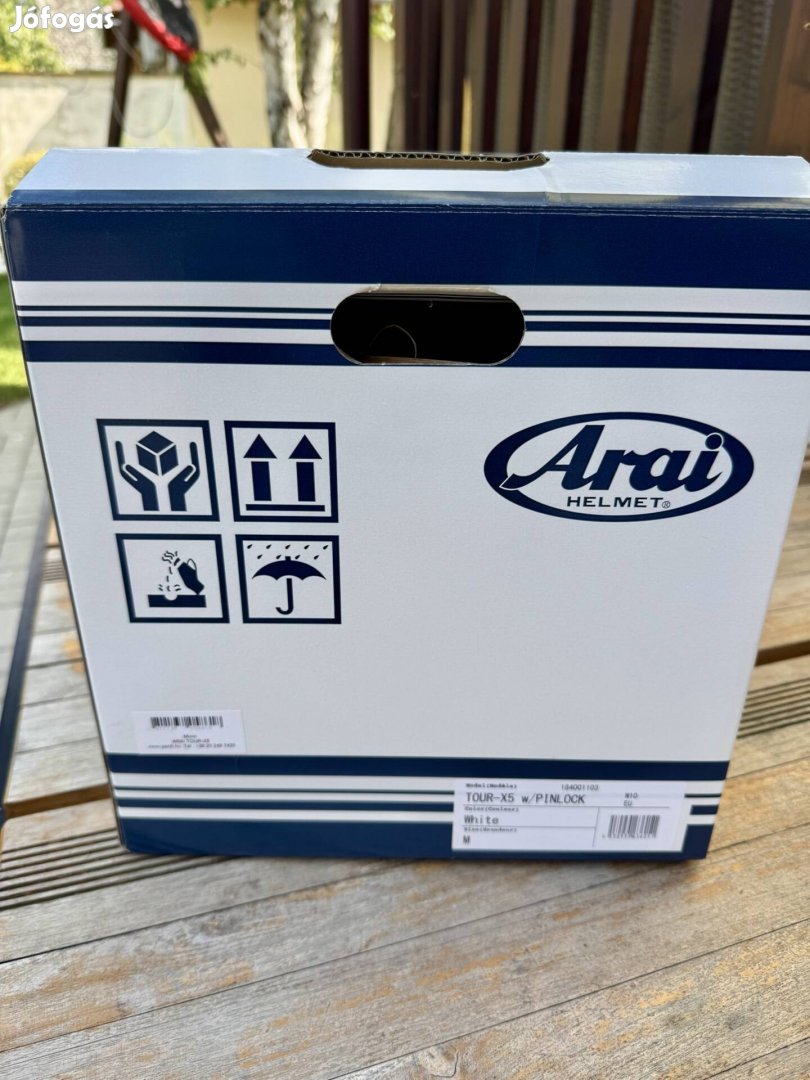Arai Tour X-5, Shoei Nrx 2, bukósisak