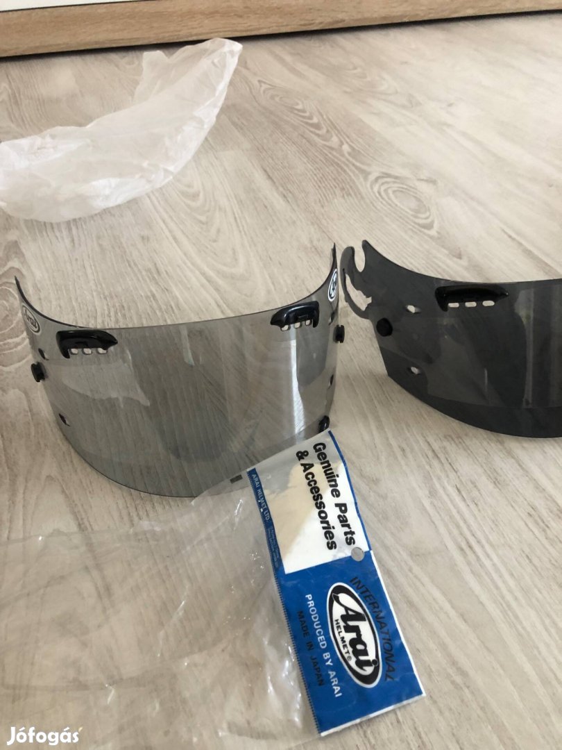 Arai bukósisak plexi 2db egyben!