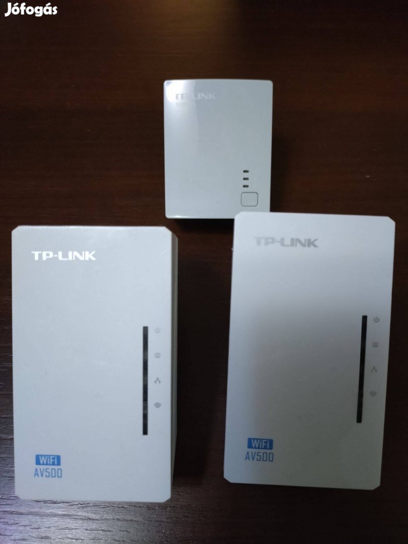 Áram hálózati WiFi készlet: TL-PA4010 és 2 db TL-WPA4220 AV500