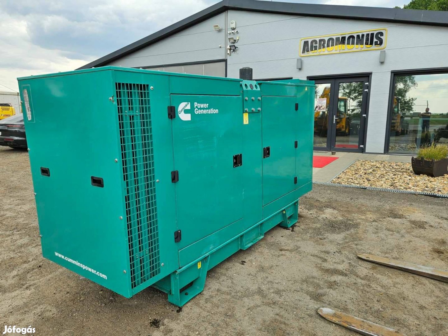 Áramfejlesztő, Cummins C110D5 eladó!