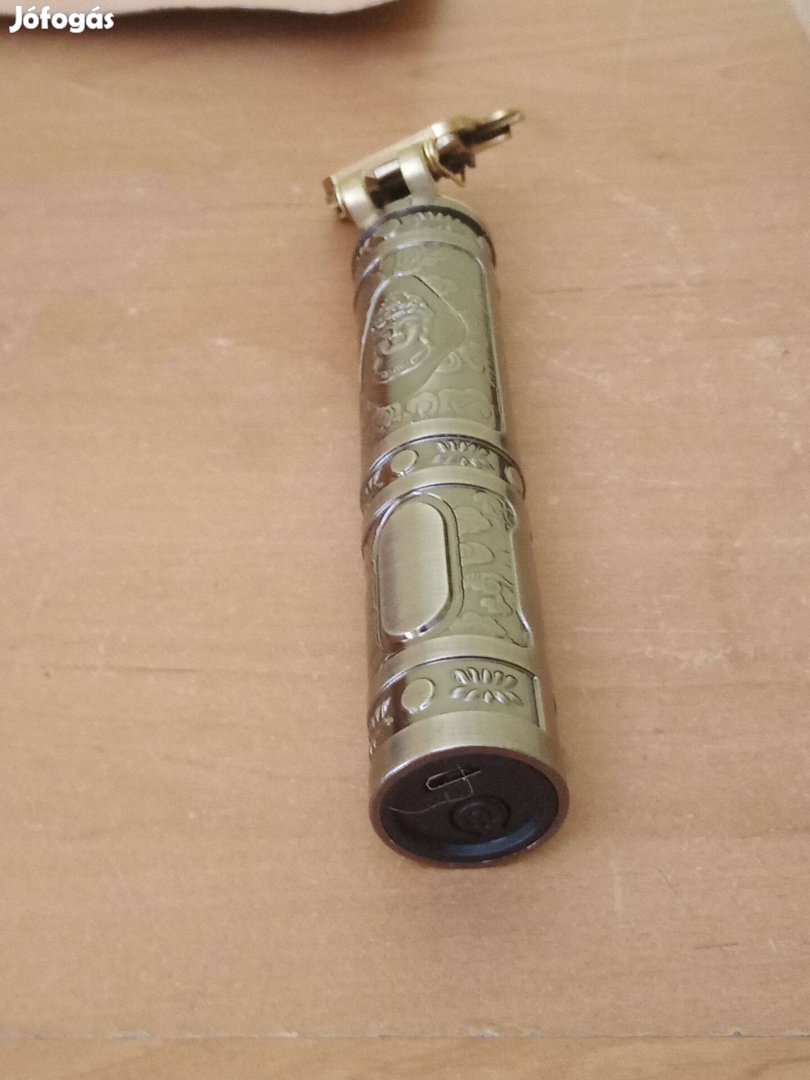 Arany Buddha Borotva Gravírozott hajnyíró cserélhető fejekkel és titán