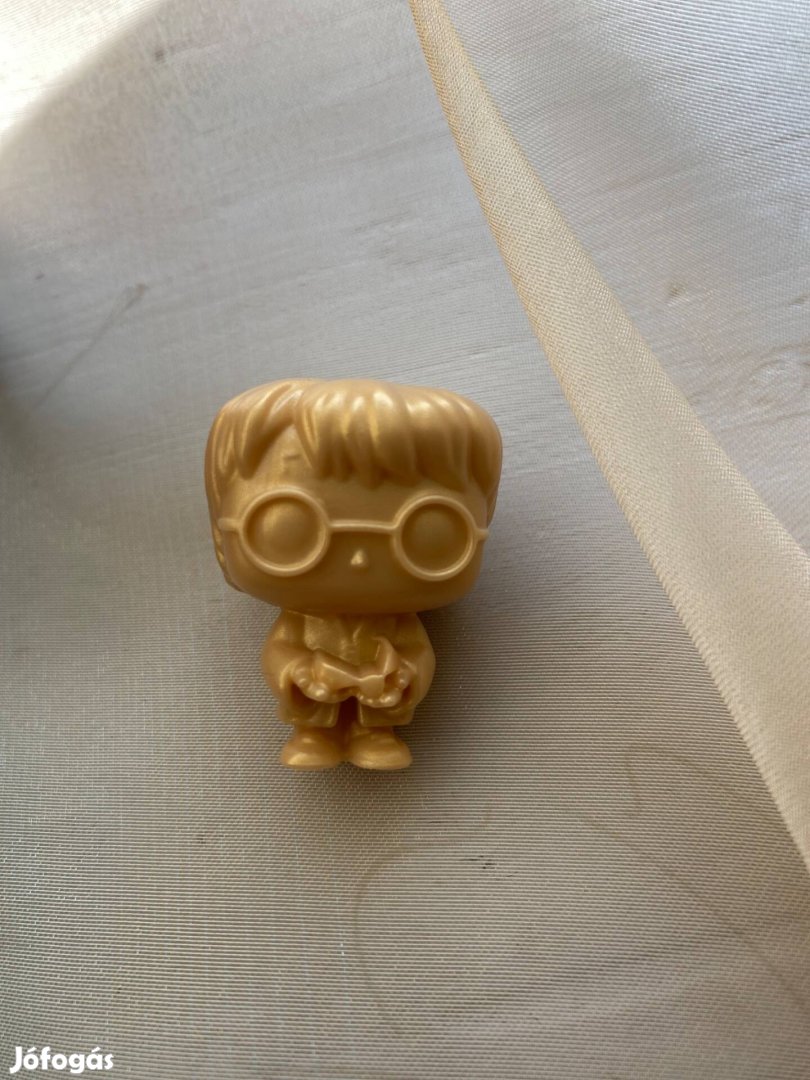 Arany harry potter figura