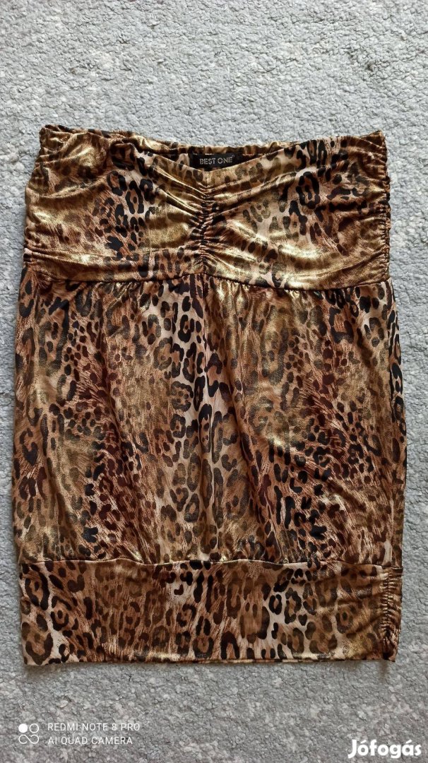 Arany leopárdmintás pánt nélküli top