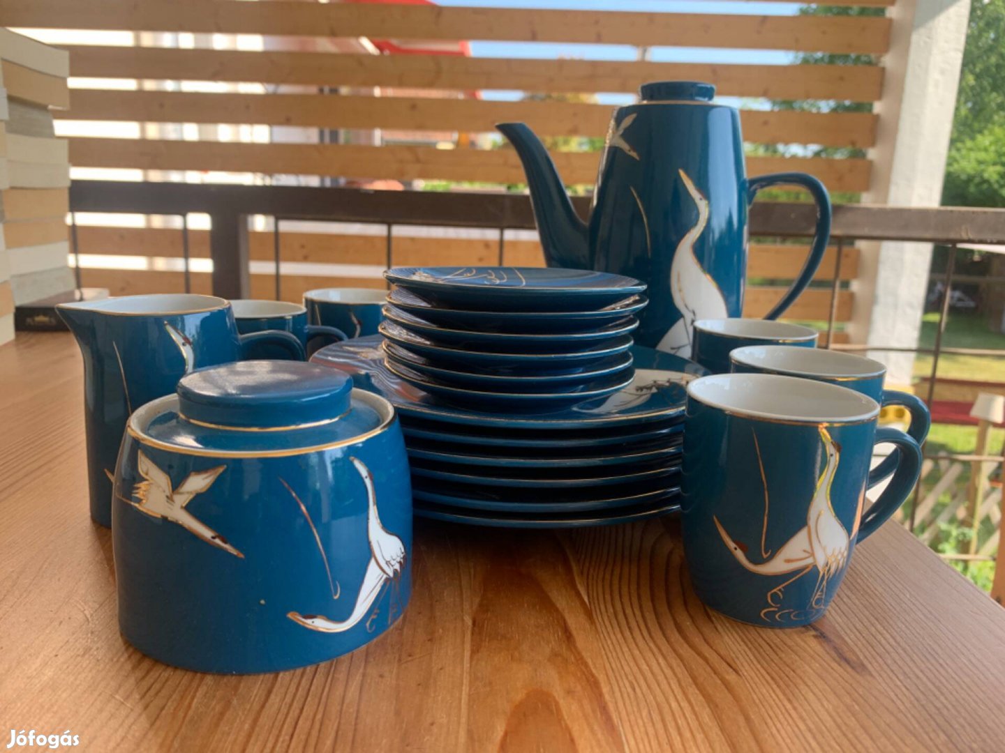 Arany szegélyes porcelánkészlet (kék, madaras)