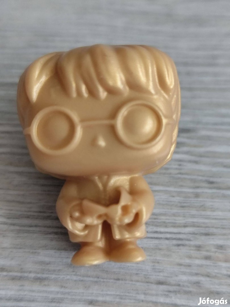 Arany színű Harry Potter Kinder Joy gyűjthető figura