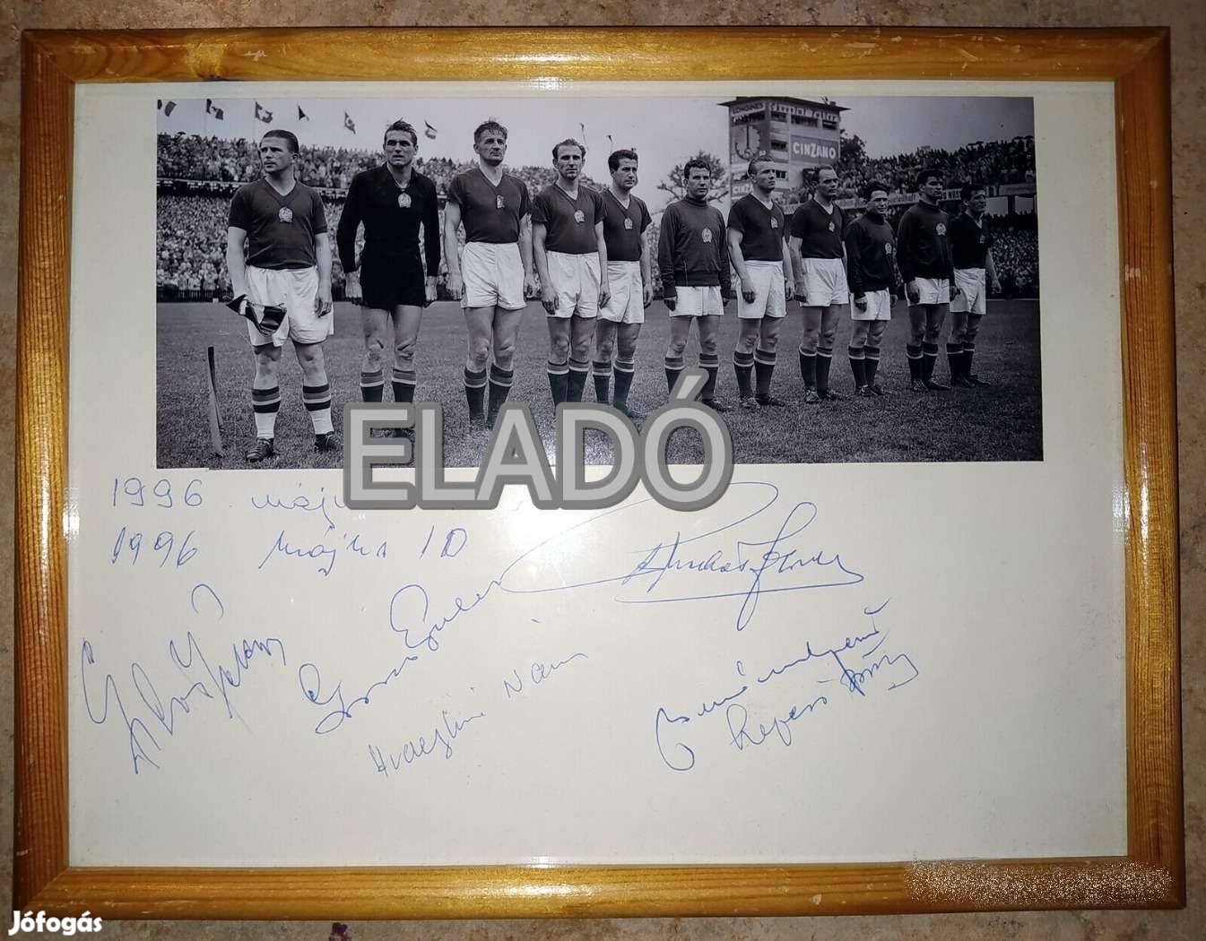 Aranycsapat kép aláírásokkal Puskás, Czibor, Hidegkuti,