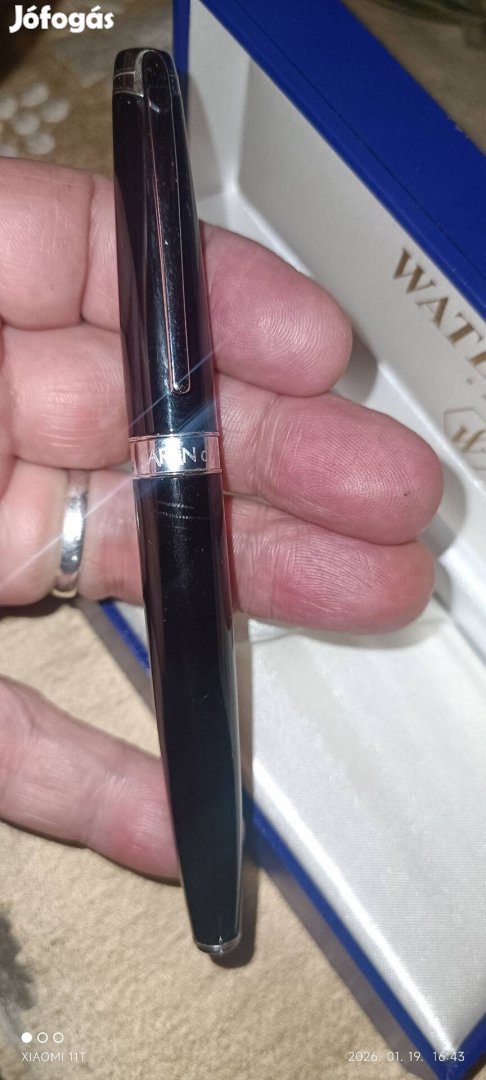 Aranyhegyű 18ct, Carandach Svájci töltőtoll. Ebony Léman