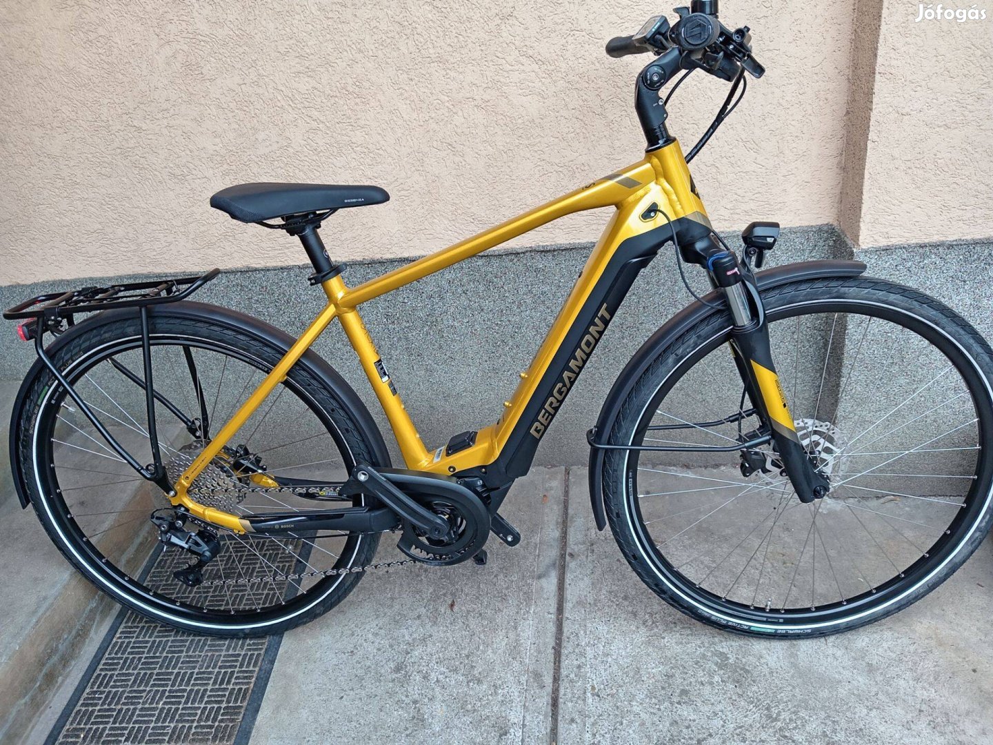 Aranymetál bergamont elektromos kerékpár pedelec ebike