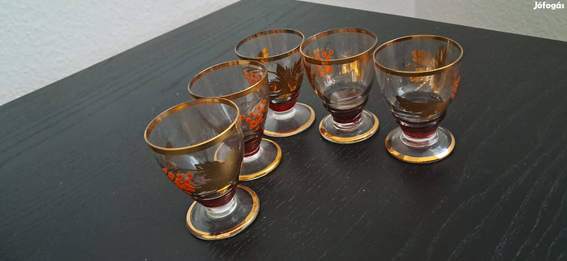 Aranyozott, szőlőfürt mintás likőrös pohár készlet
