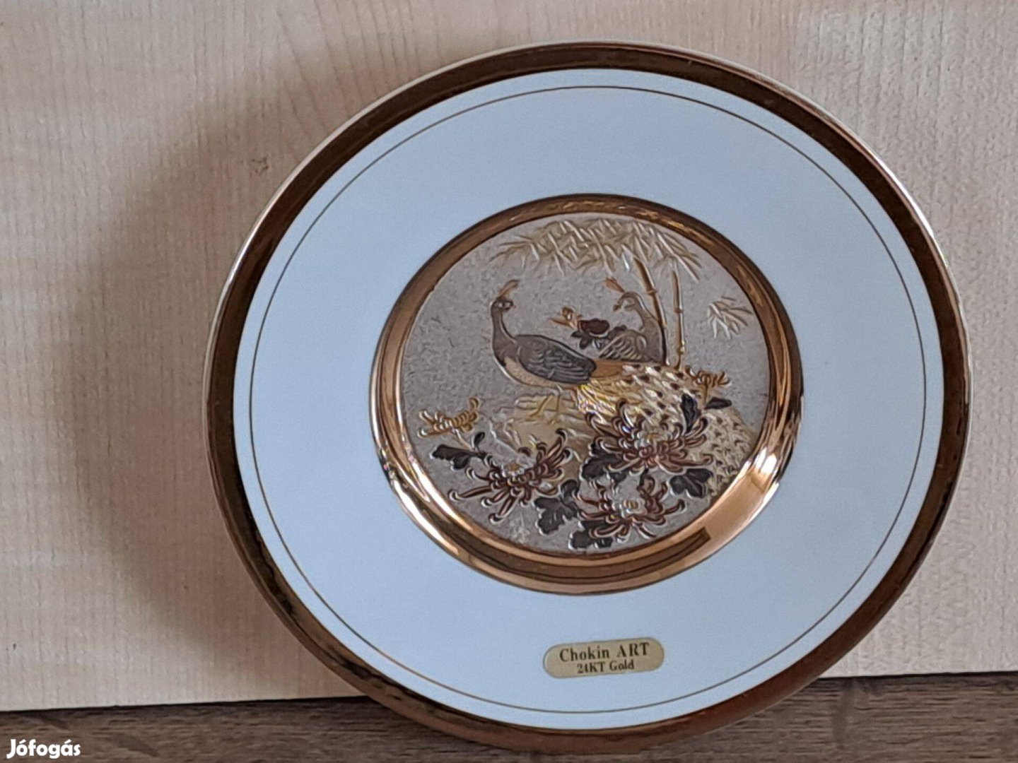 Aranyozott minbtás porcelán japán dísztányér, madár, virág
