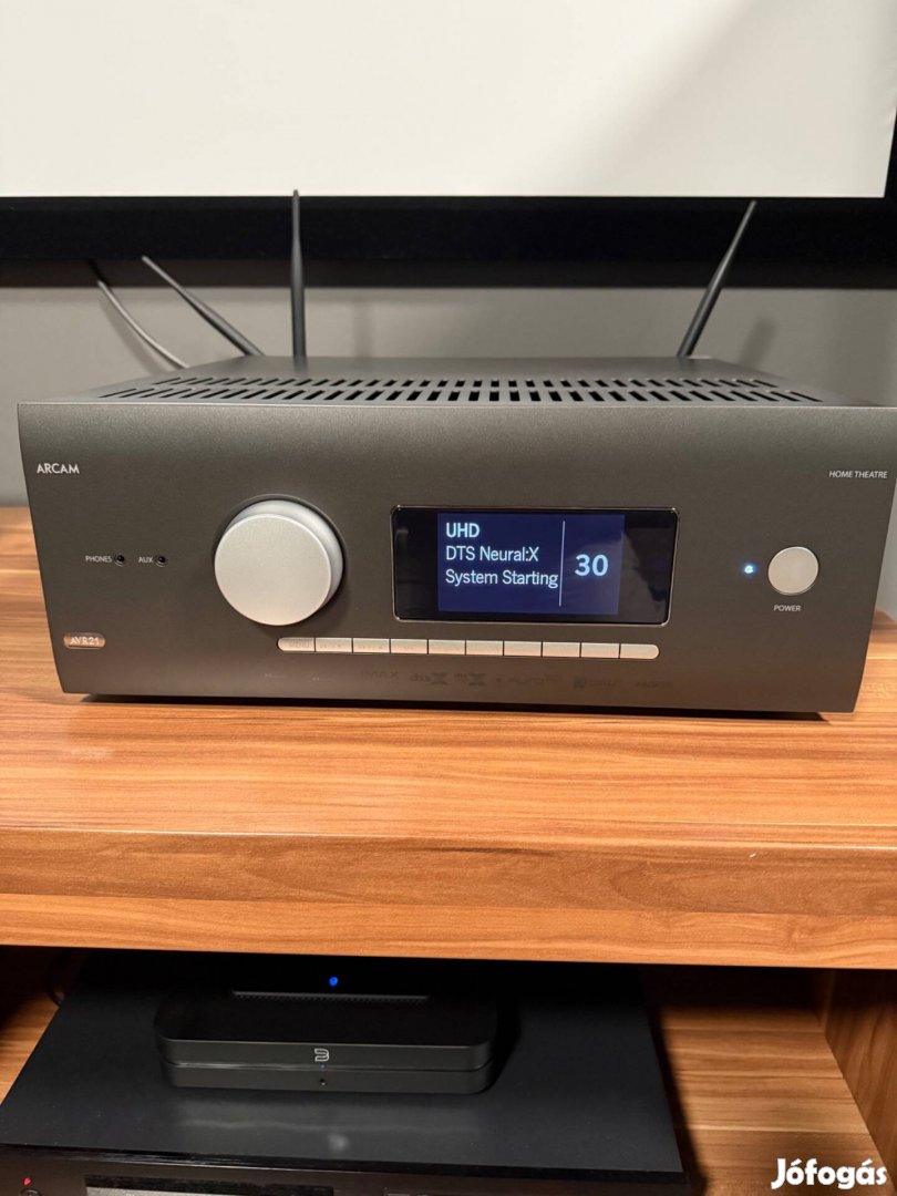 Arcam AVR21 házimozi erősítő