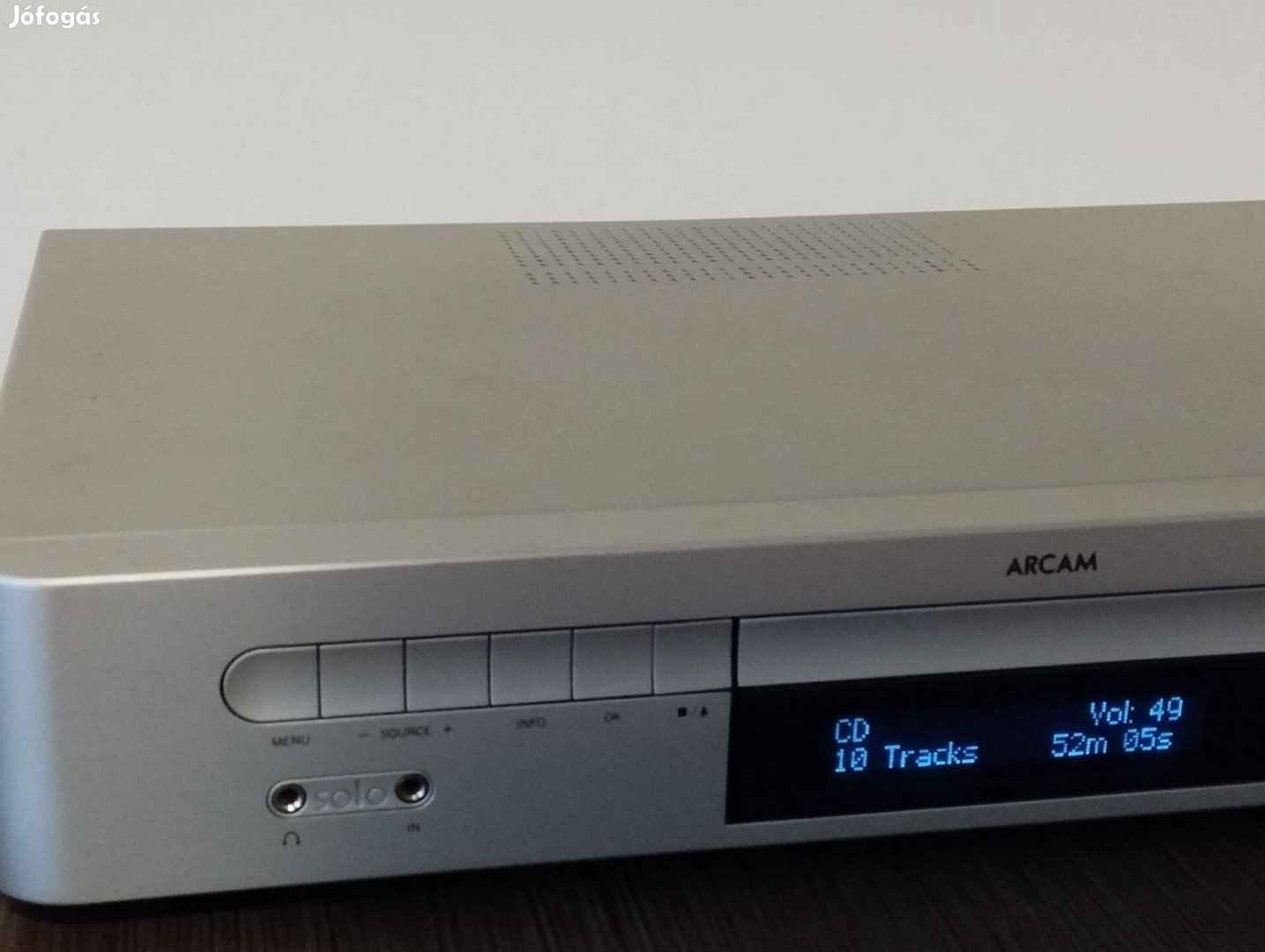 Arcam Solo All in One - erősítő, CD, tuner egyben + rendszertávvezérlő